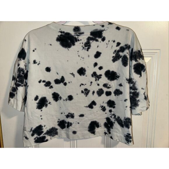 CHNGE Butterfly Tie-Dye Short-Sleeve Crop Top – Women’s Size Large - Picture 10 of 10